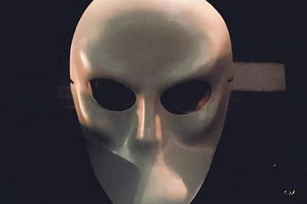 有哪些歌曲背后有一个很伤感的故事