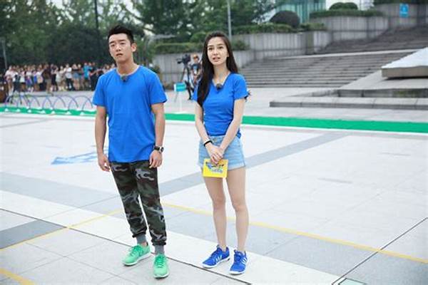 跑男baby回归撕名牌_为什么杨颖在跑男每次躺地撕名牌还被说是女