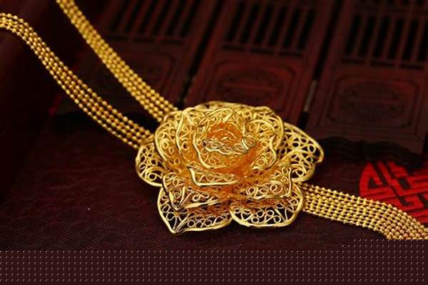 黄金工艺不同颜色会有区别吗
